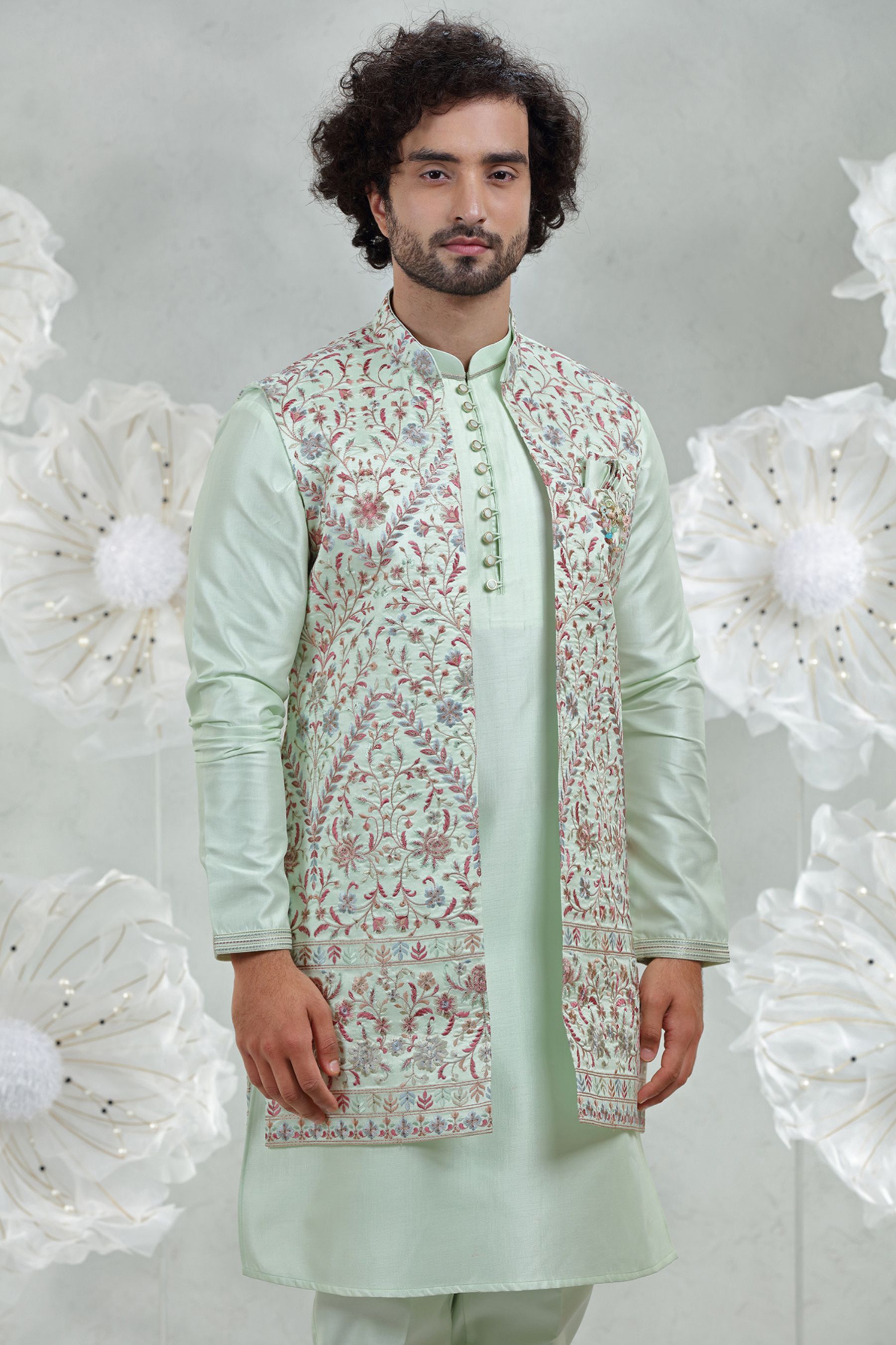 MULTI FLORAL  EMBROIDERED SET 